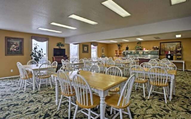 Presley's Penthouse 2BR Branson Resort Condo