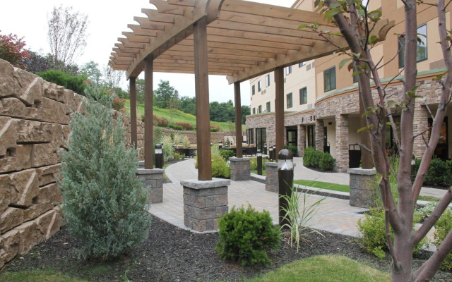 Courtyard Oneonta