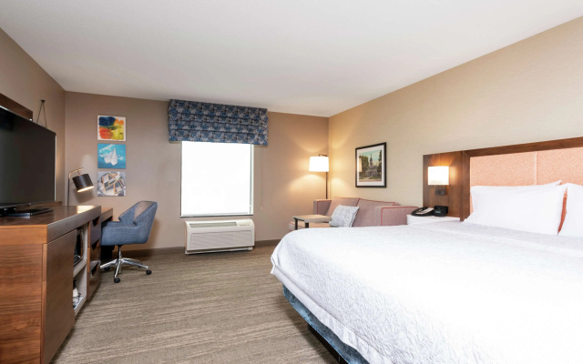 Hampton Inn & Suites Marshalltown