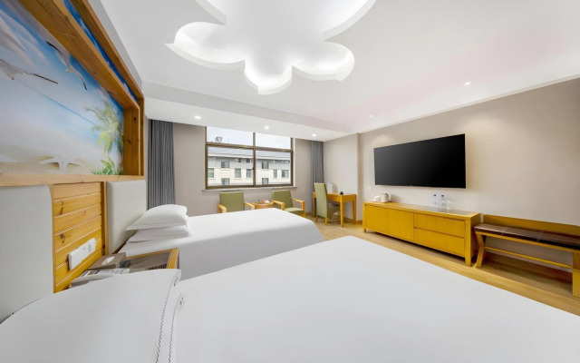 Yiwu Ruifeng Hotel