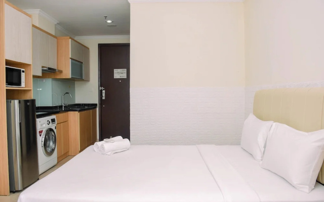 Fancy And Nice Studio Room At Menteng Park Apartment