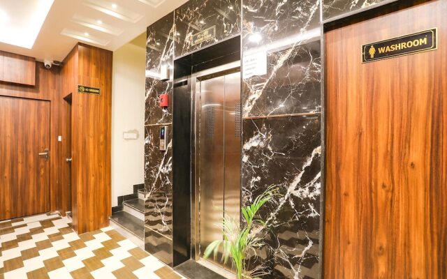 Fabhotel Prime Diamond Palace