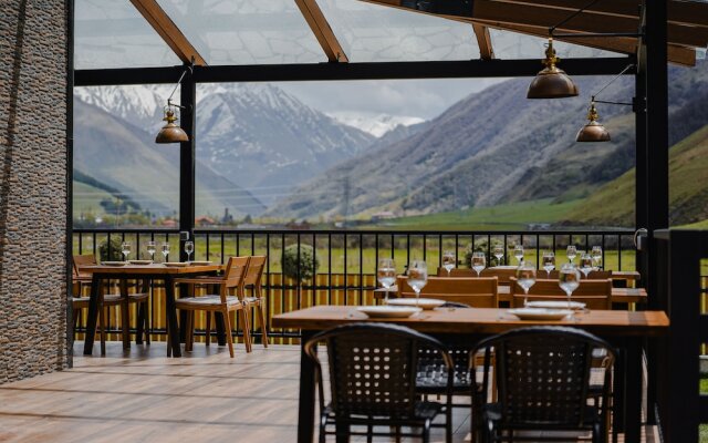 Suatis Resort Kazbegi