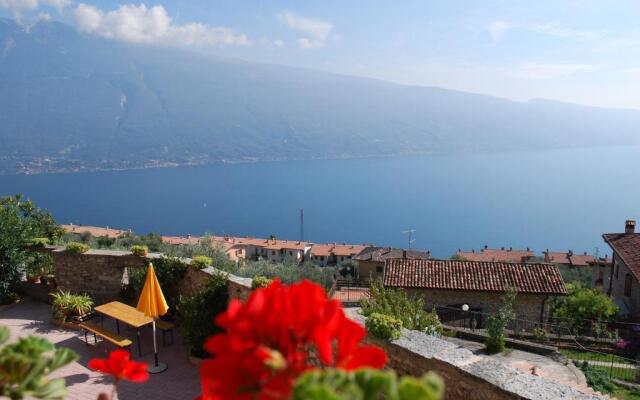 Rustico Kristi - Rebomaholidays