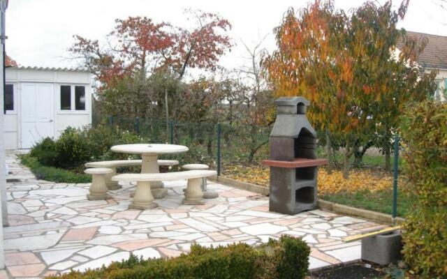 Gîte Huisseau-sur-Cosson, 3 pièces, 4 personnes - FR-1-491-212