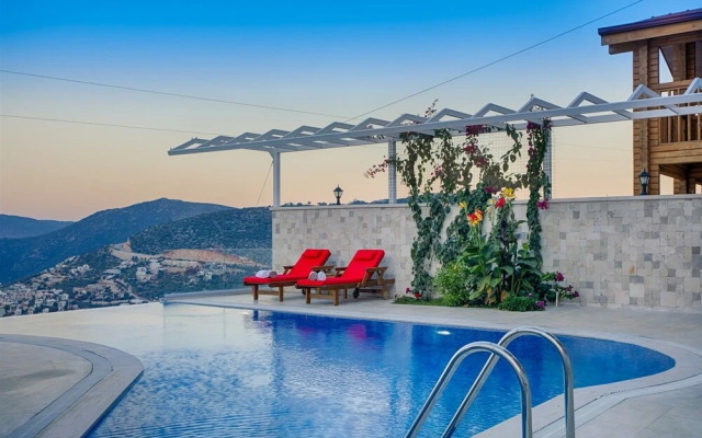 Villa Acelya by Akdenizvillam