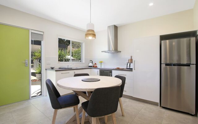 18 on Rayner - swish apartment Myrtleford