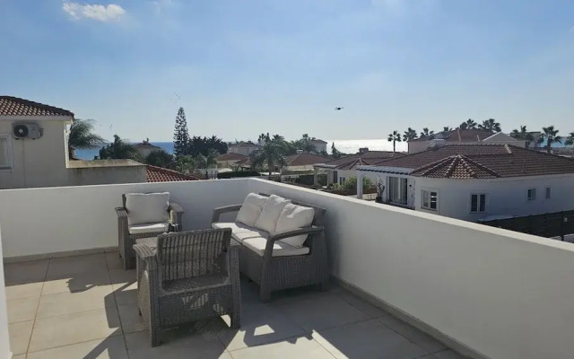 55 ATH - Stay Villa Harsha