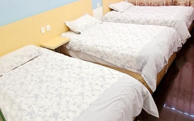 Shanghai Xinyuan Theme Hotel