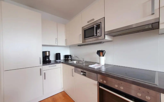 Near Lake Stylish & Fully Furnished Apartment