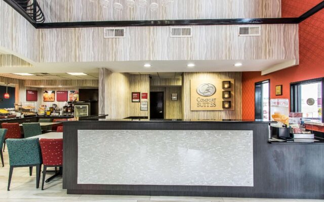 Comfort Suites Fairgrounds West