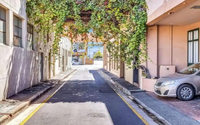 Unwind Adelaide City Studio No 435