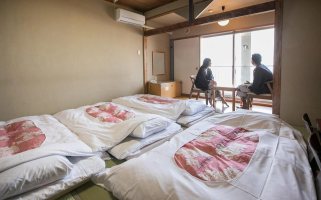 Hotel New Tsuruta – Guest Rooms – Beppu