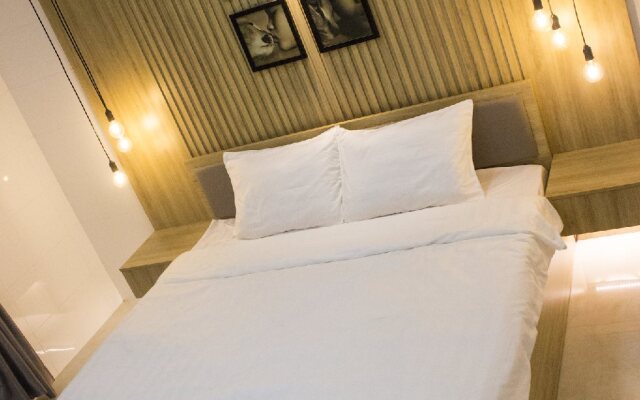 Mis Hostel