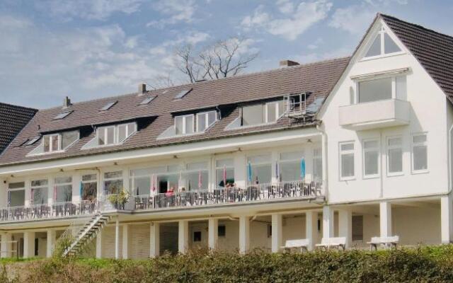 Hotel Fährhaus am Rhein