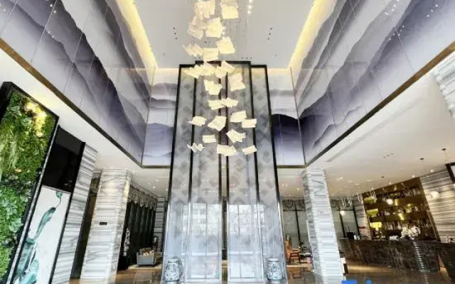 Huangmei Wanhe Hotel