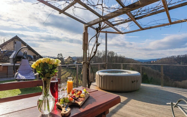 Vineyard Cottage Sunny Hill