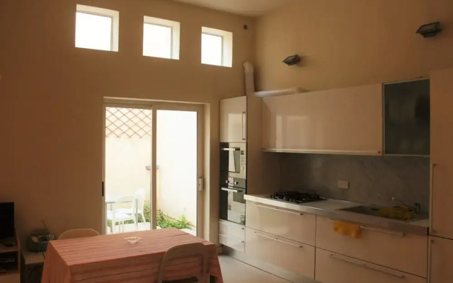 Stylish, Modern, Central Apartment in St Julians, Malta - Sleep 4