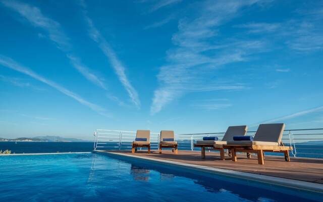 Iris Villas Lefkada - Karavi Villa