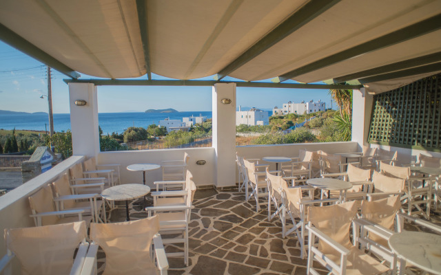 Ostria Hotel