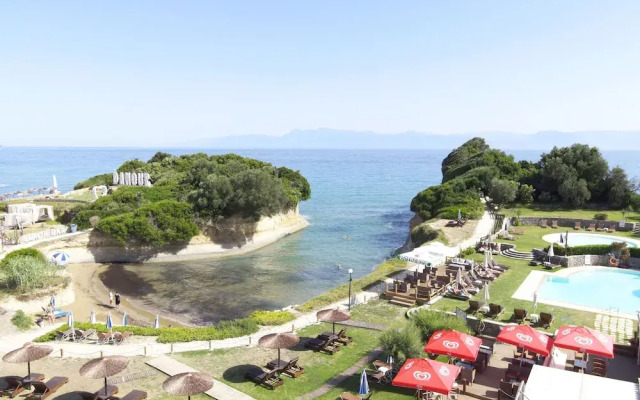 Canal d'Amour Makris Apartments