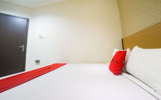 RedDoorz @ Boulevard Panakkukang Mas