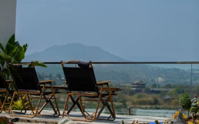 Tengchong Bailuyu Heshunqiu Shui Changtian·hot spring·wetland·inn