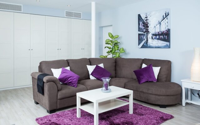 Mafloras Luxury Beach Apartment