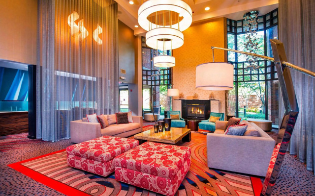 Courtyard by Marriott Dulles Town Center