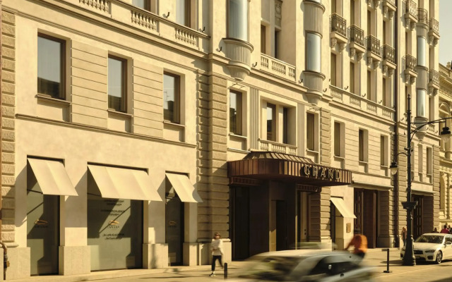 Grand Hotel