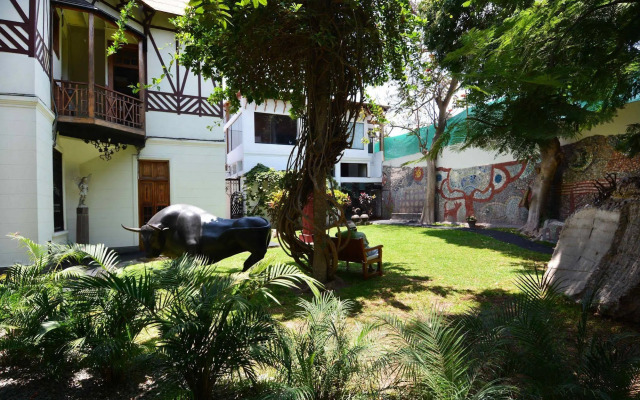 Second Home Peru