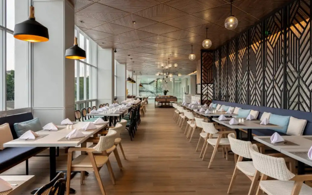 Hotel Santika Pasir Koja