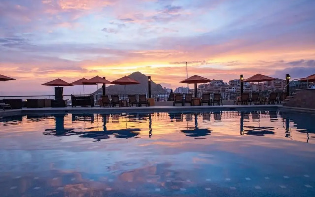 Marina Junior Suites