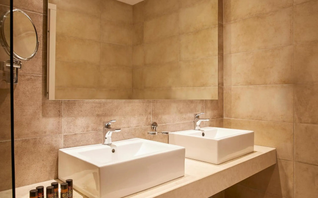 Delfinia Hotels