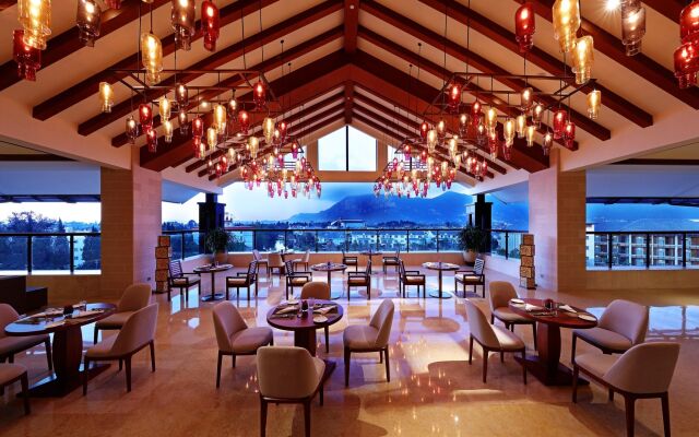 HUALUXE Kunming by IHG