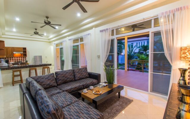 Seaview Tropical 3BR Pool Villa