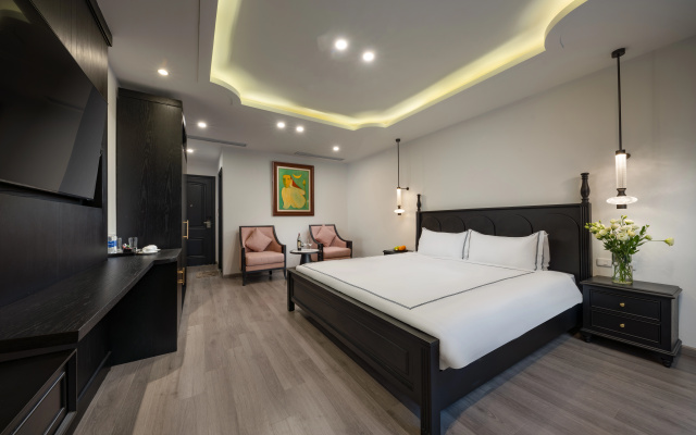 Sq Hang Gai Hotel & Spa – Guest Rooms – Hanoi