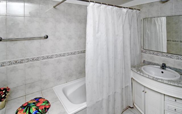 417 Villa Beatriz