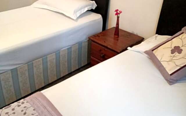 Son Caney Rooms
