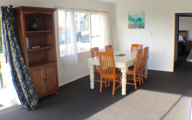 Sea Vista Apartments