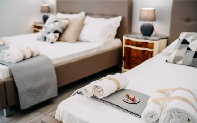 B&B Stramondo