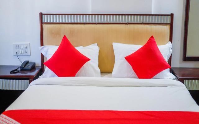Metro By OYO Rooms