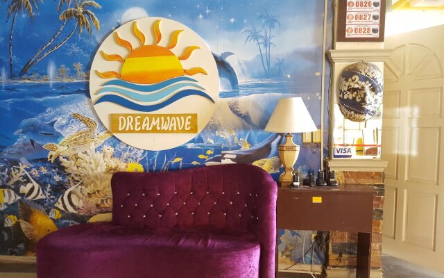Dreamwave Hotel Puerto Galera