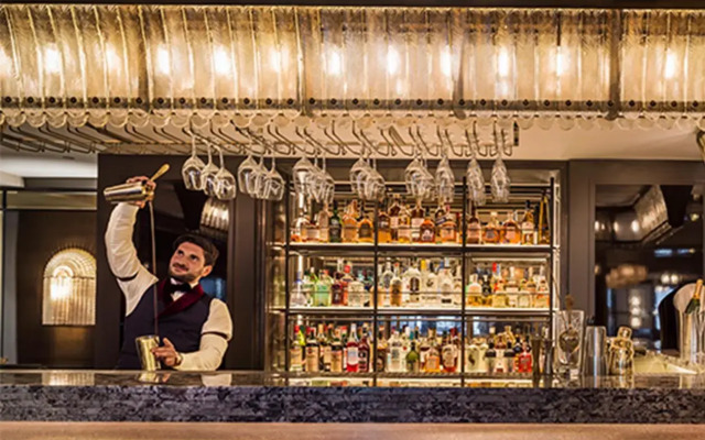 The Mayfair Townhouse – an Iconic Luxury Hotel