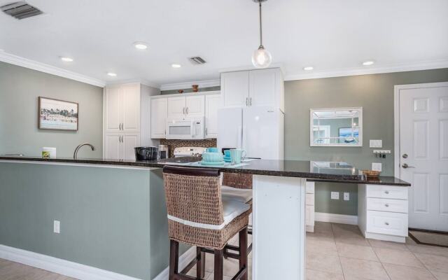 Crystal Sands & Seahorses Beach Villa