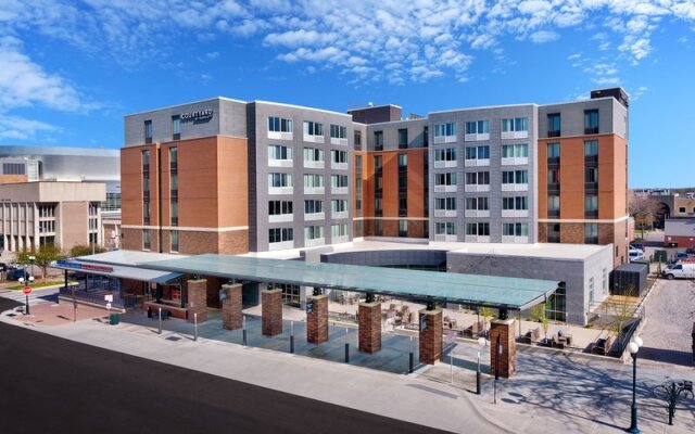 Courtyard Lincoln Downtown/Haymarket