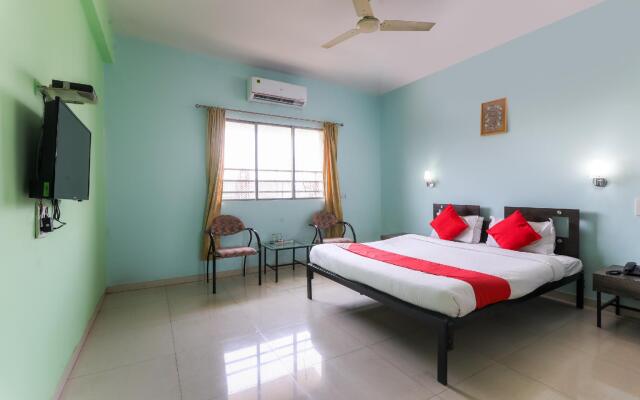 OYO 71837 Hotel Landmark