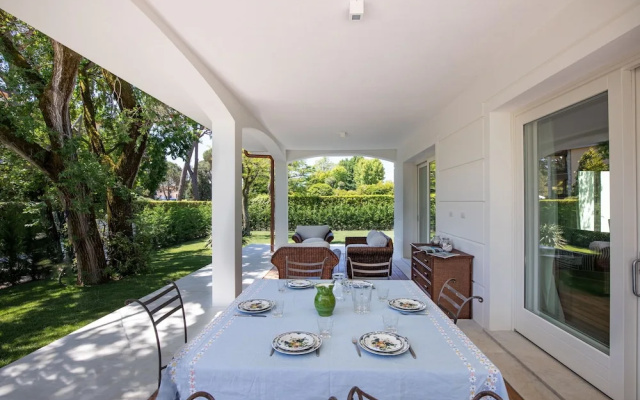 Villa Elena