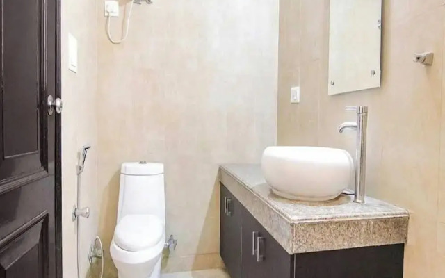Hotel Viraj