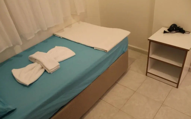 Voyager Hotel